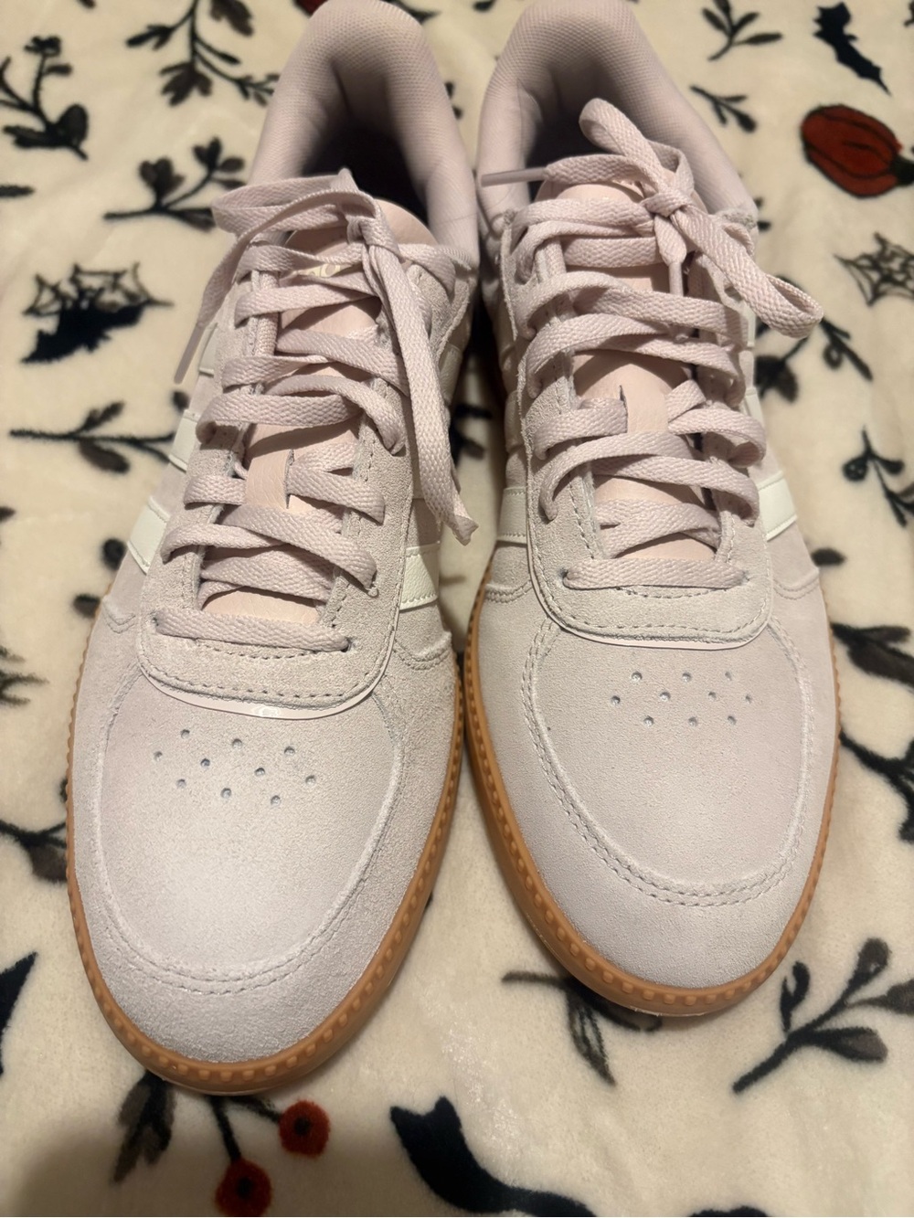 adidas Women's Light Pink Suede Sneakers with Gum Sole - Picture 4 of 8